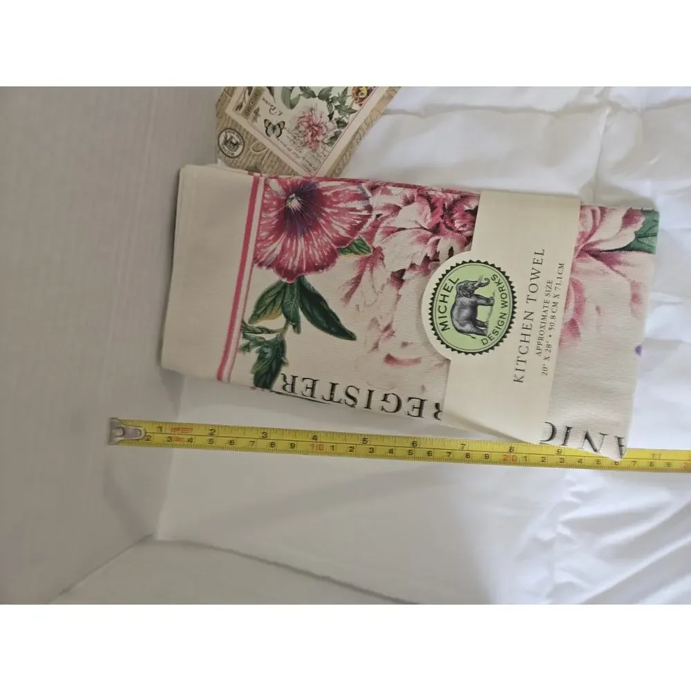 Michel Design Works Floral Garden Kitchen Towel NWT Tea Towel Cottage core